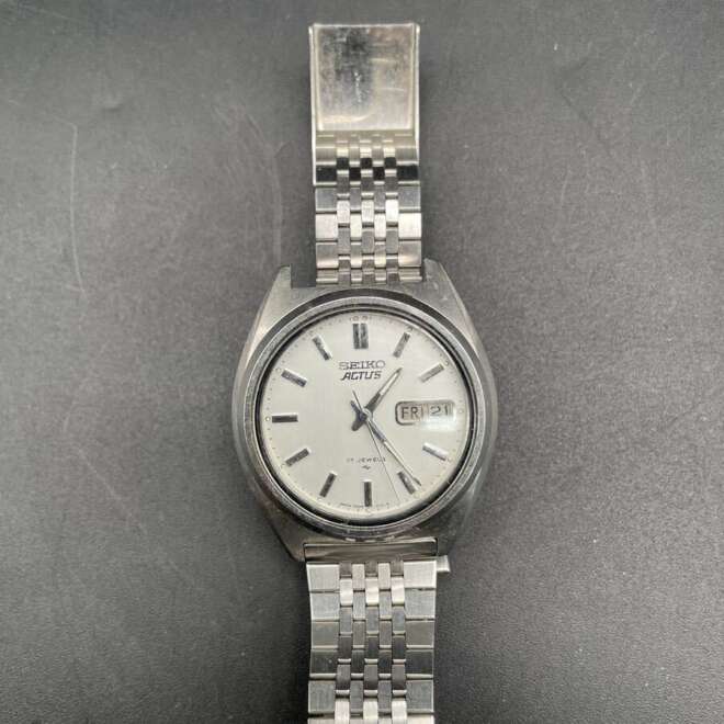 Seiko 7009-8330 Actus White Dial Automatic
